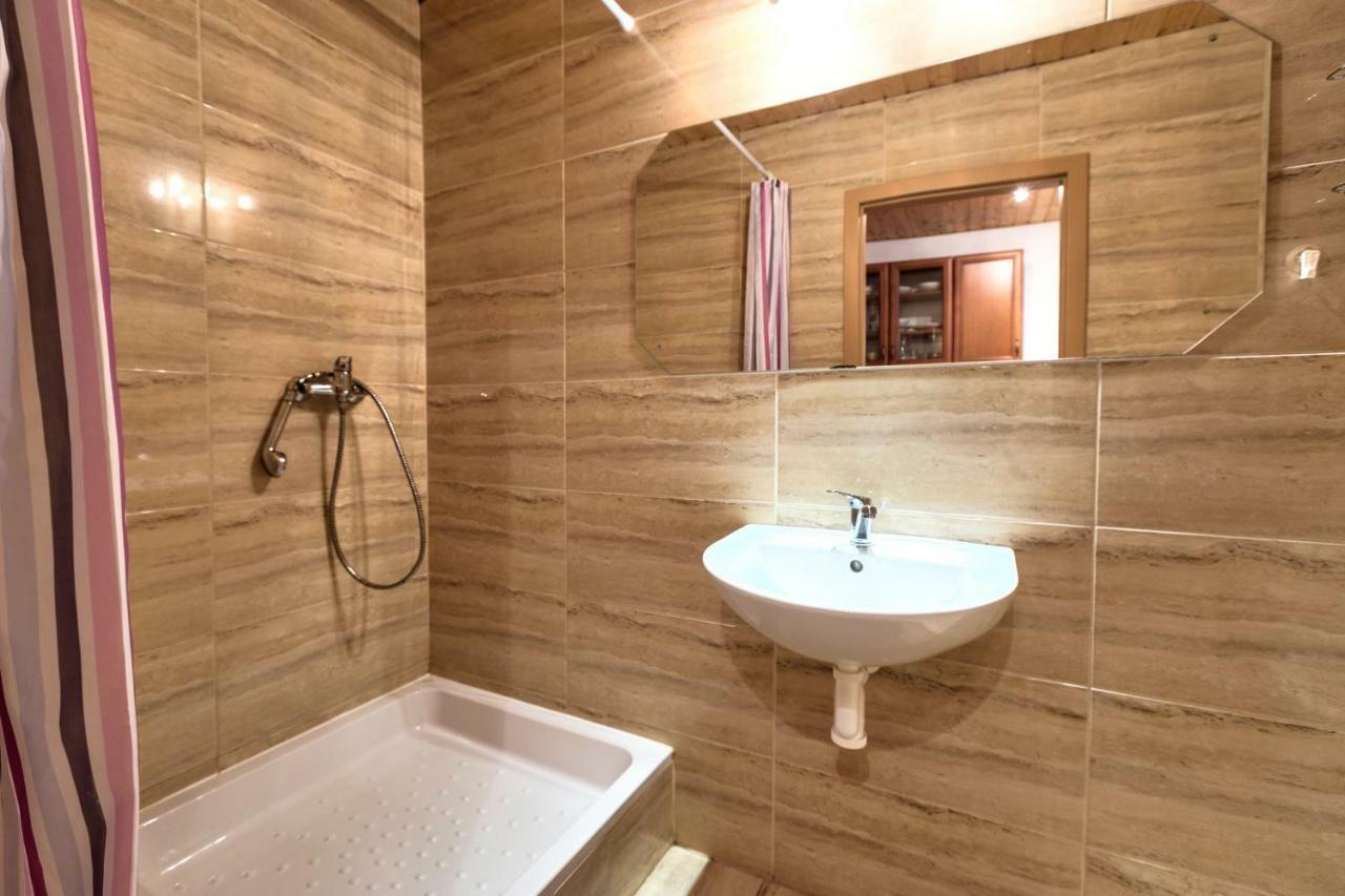 Отель Apartmanovy Dom Red Подгайска Экстерьер фото
