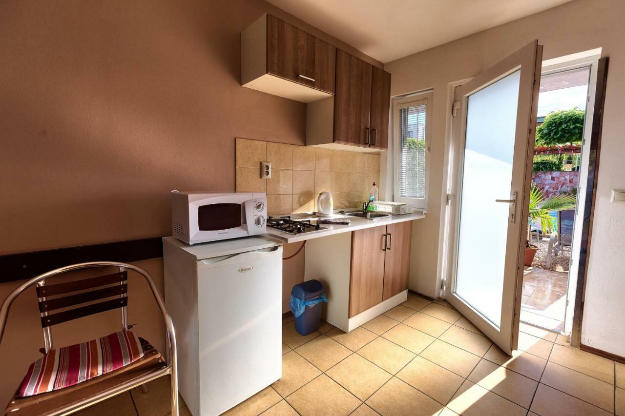 Отель Apartmanovy Dom Red Подгайска Экстерьер фото