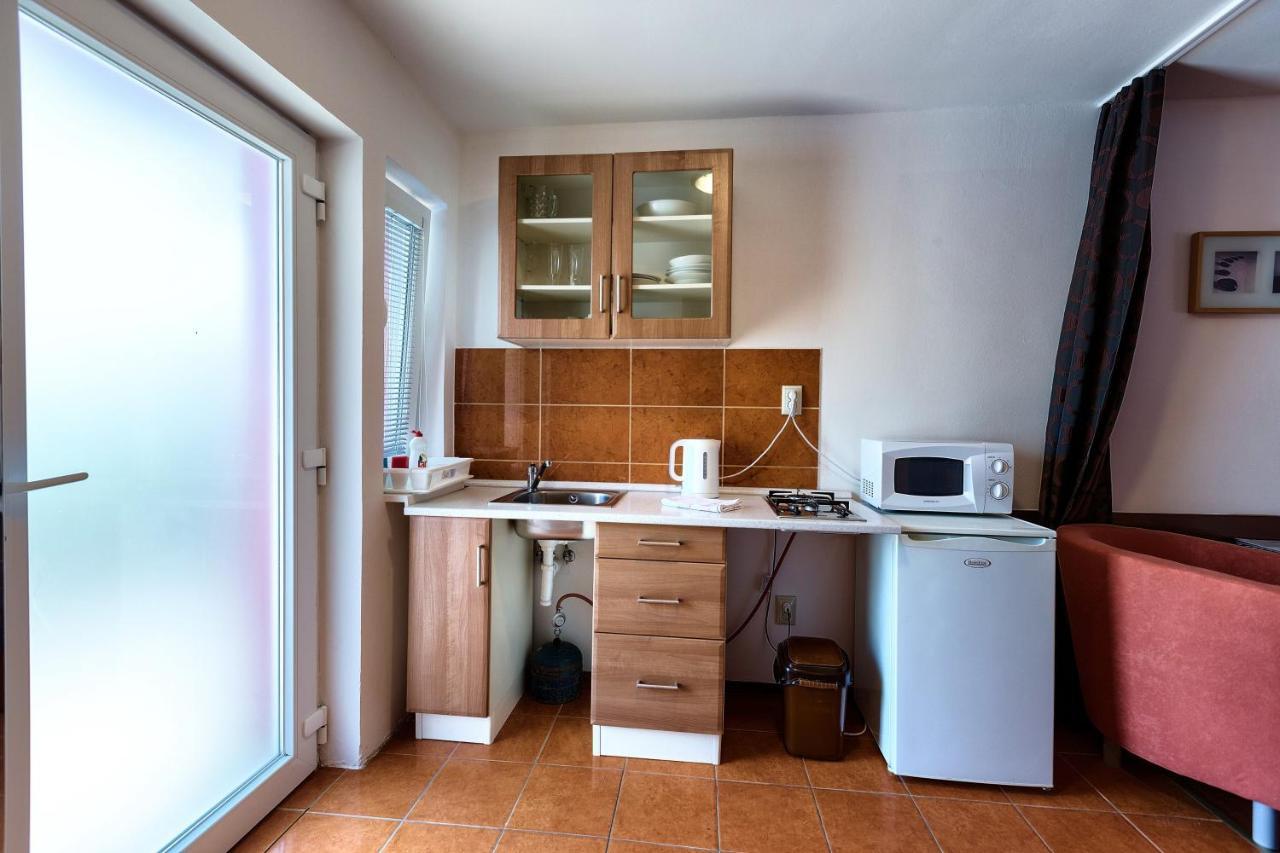 Отель Apartmanovy Dom Red Подгайска Экстерьер фото